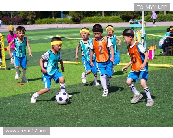 足球点燃激情梦想凝聚团队力量谱写绿茵场辉煌篇章 足球点燃激情梦想凝聚团队力量谱写绿茵场辉煌篇章